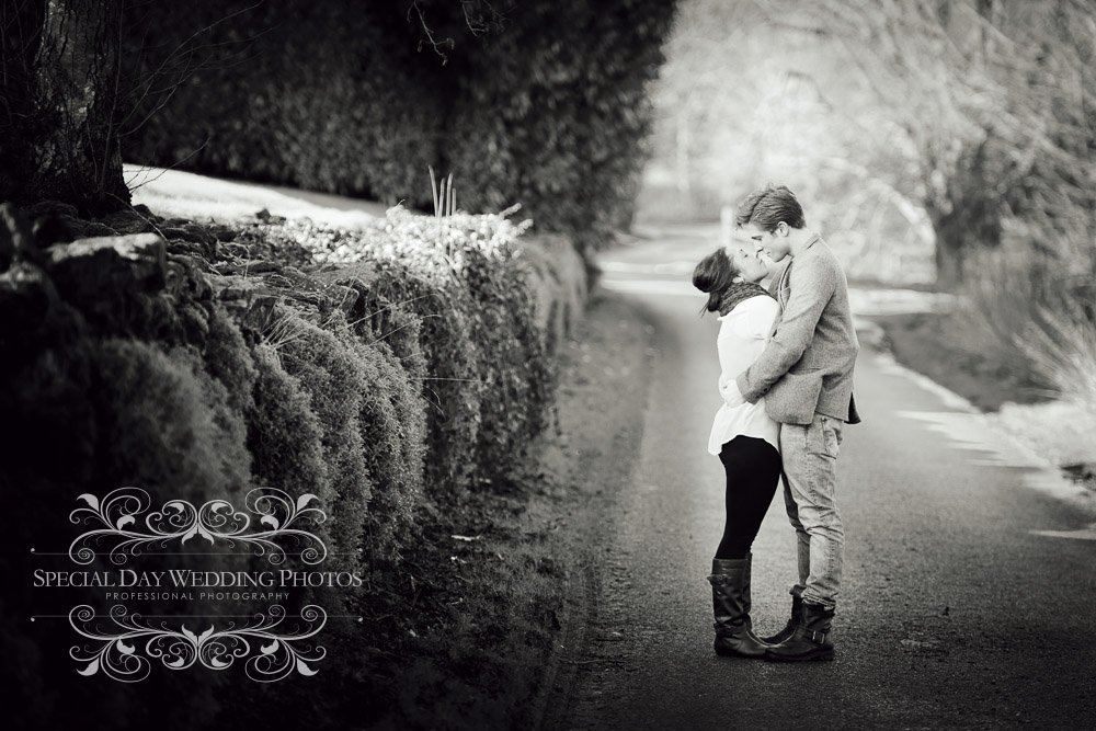 FocusedlightCIC's tweet photo. #Valentines Free #engagement shoot with all full day #wedding bookings. To find out more visit us at https://t.co/pJNxcx3a7v #Exeterhour https://t.co/TSmQDetayj