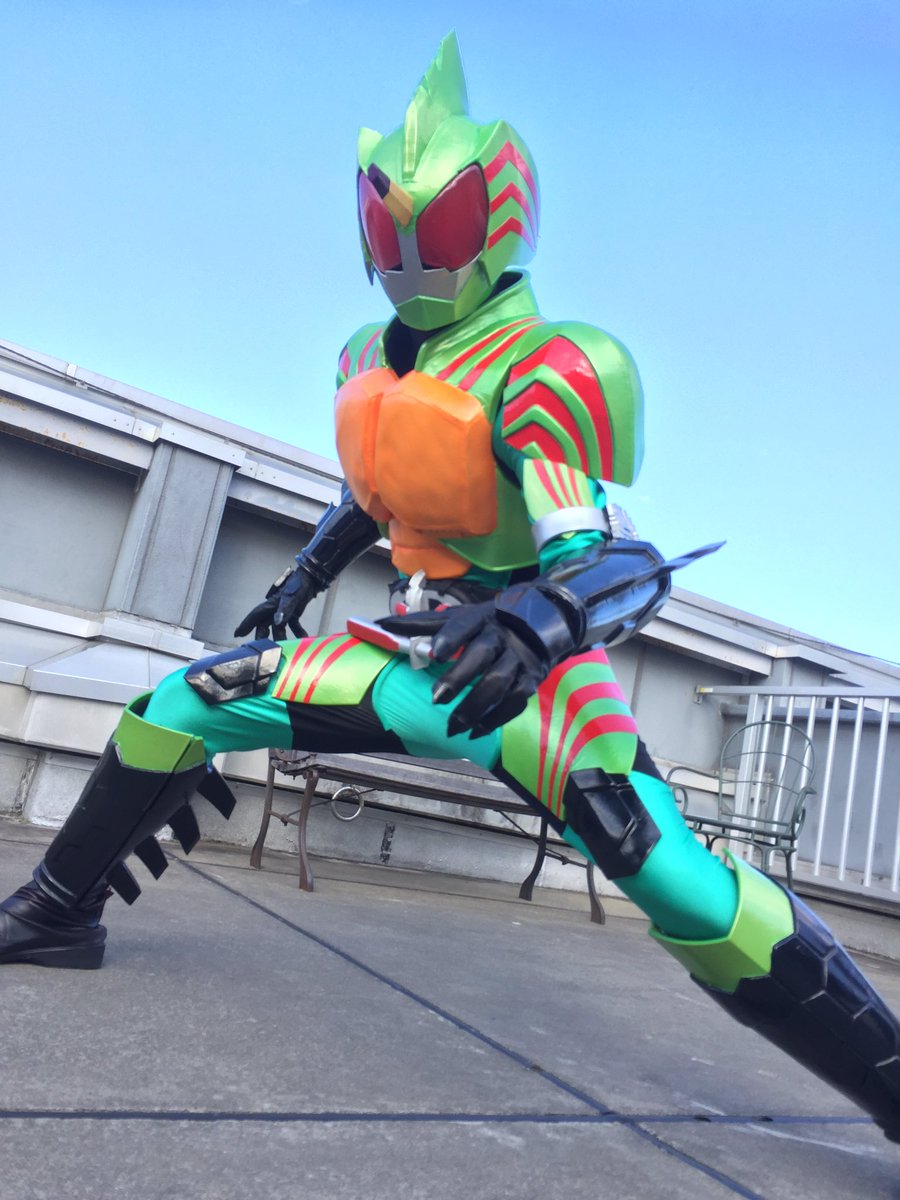 minasuberi27's tweet photo. オメガ完成したぜー！！
今週のワンフェスに参加します！
見かけたら声かけてくれるとうれしいです。
#WF #仮面ライダーアマゾンズ #コスプレ https://t.co/qZDhuh6cQG