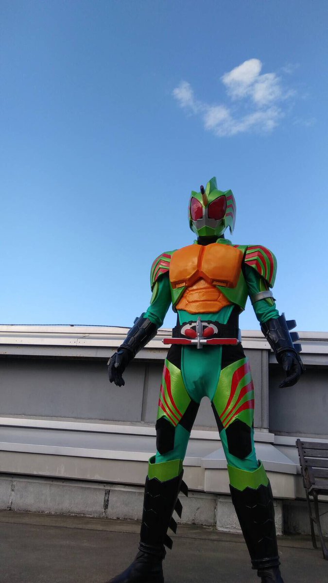 minasuberi27's tweet photo. オメガ完成したぜー！！
今週のワンフェスに参加します！
見かけたら声かけてくれるとうれしいです。
#WF #仮面ライダーアマゾンズ #コスプレ https://t.co/qZDhuh6cQG