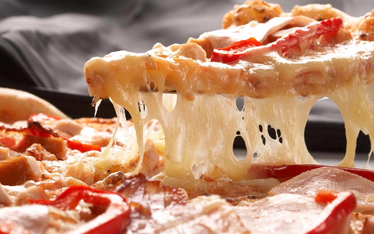 80restaurant's tweet photo. La #Pizza es una de las comidas más consumidas del mundo, muchos las prefieren con doble de queso. #Madrid #80Restaurant https://t.co/SvBhrQKsEI