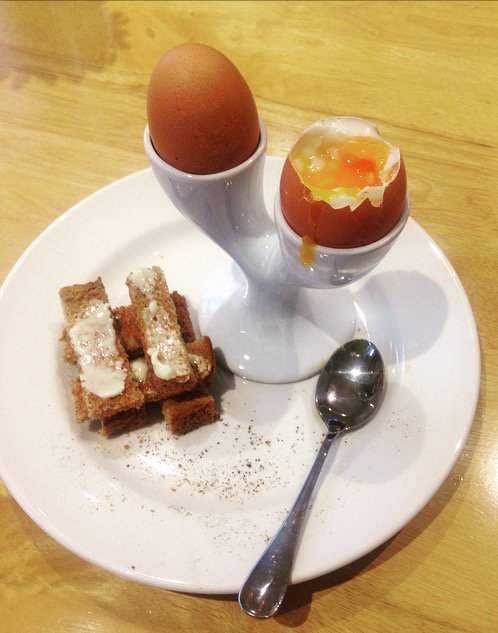 The traditional eggs and soldiers was this mornings winning breakfast choice and rightly so it looks delicious 👌🏼