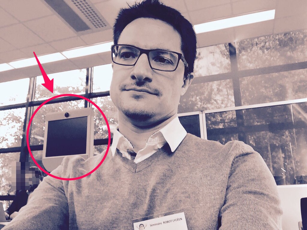 Cedric_Sutera's tweet image. Je représente la DAN et la CARDIE de l&apos;académie de Grenoble à l&apos;IFÉ pour la clôture de l&apos;expérimentation Robot lycéen #robotaura