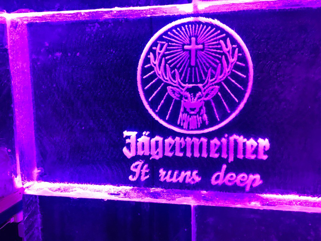 eishausbar's tweet photo. #@JagerUK #iceshots #icebar #itrunsdeep #perfectvalentine Visit @eishausbar @MagicalLantern #Romance #ultimatecool https://t.co/7nnZirRd9u