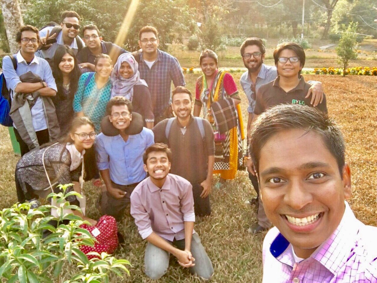 bylctweets's tweet photo. End of two successful Bootcamps! Signing off from the beautiful tea resort. Till next time! #YLB2017 #BYLC #SquadGoals #BestTeam https://t.co/Mjjux43IEd