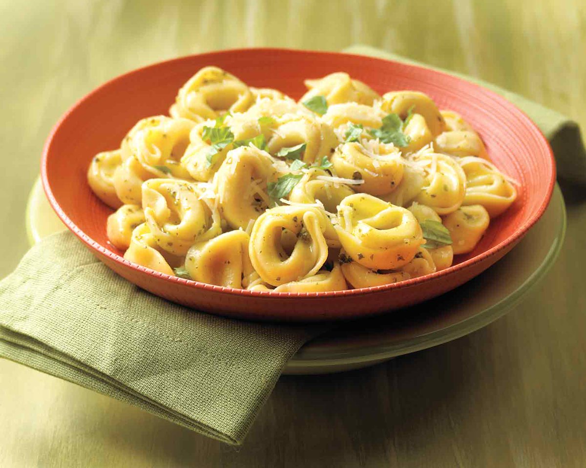 johnpaceylowrie's tweet photo. TODAY IS NATIONAL TORTELLINI DAY!! Can't wait to eat some glorious Italian grub ;)
-
#pasta #food #italy #didyouknow #celebrate https://t.co/9ehJr41vCk