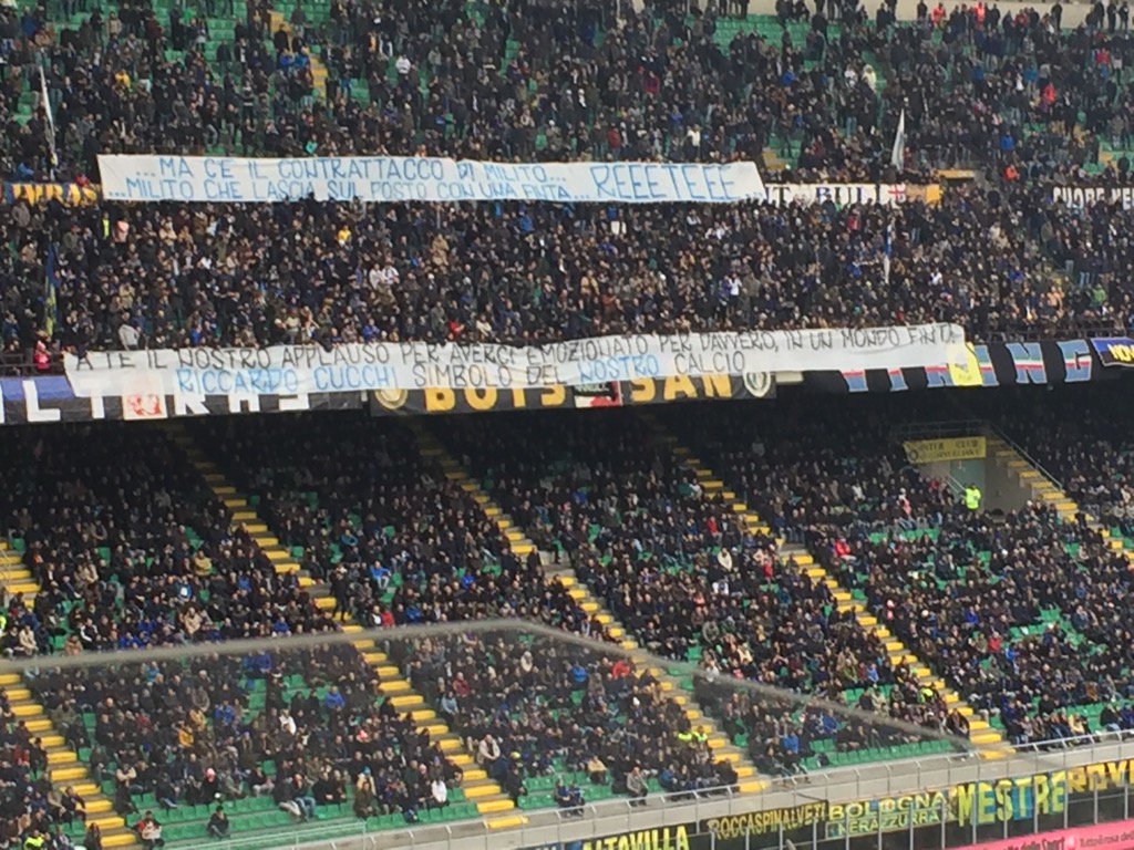 Davitramp's tweet photo. #RiccardoCucchi
Un grazie per tutte le partite che ci hai raccontato e per le emozioni che ci hai trasmesso.
Una voce unica,da poeta.#Grazie https://t.co/BHPn4D708w