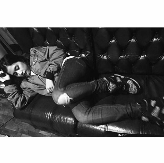 dewi2599's tweet photo. Ya ampunnn  wlpn sbk shooting ttp jga kshtn ya cess,kl mslkn lg break ttp adain wkt buat tidur,selalu semangat cess💞 https://t.co/vrzpAFGK8y