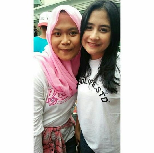 dewi2599's tweet photo. Ncesss with pv💞💞 https://t.co/rO7IdWgjiI