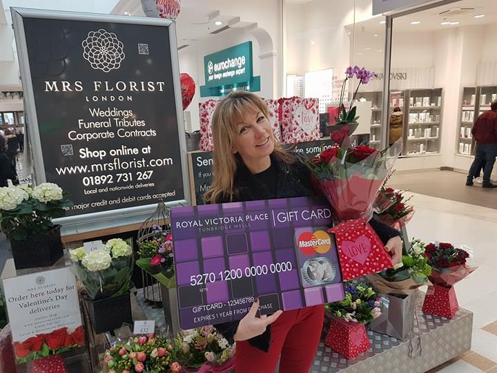 T-2 days until the most #Romantic Day of the year! Use your lunch break wisely today &amp; pop in for a  #ValentinesDay gift <a href="/Royal_Shopper/">Royal Victoria Place</a>