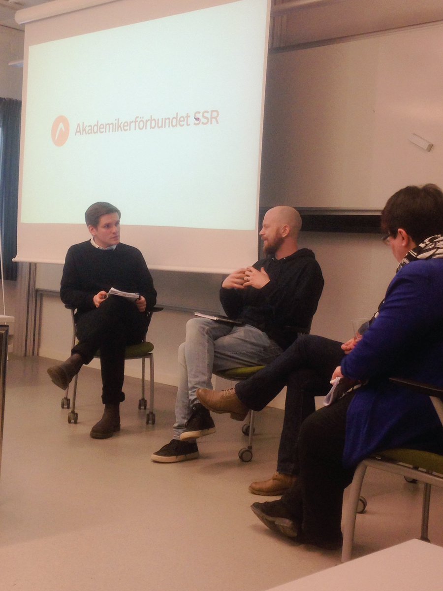 Lagen om tillfälliga uppehållstillstånd skapar bekymmer, svårt att skapa stabilitet för nyanlända, menar deltagarna i panelen #öppetsverige