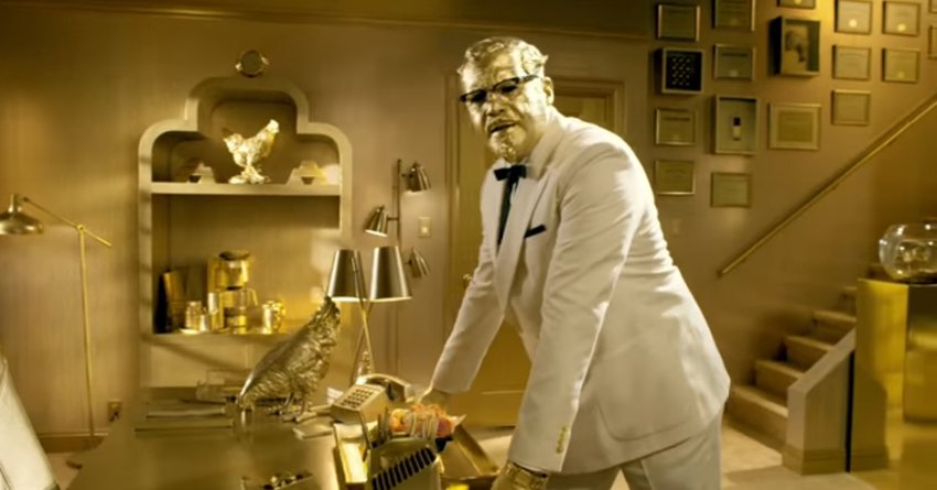 BlackSuperman36's tweet photo. @Combat_Jack The homie Ceelo just paying homage KFC that's all.. https://t.co/Qbk4NuvTVN