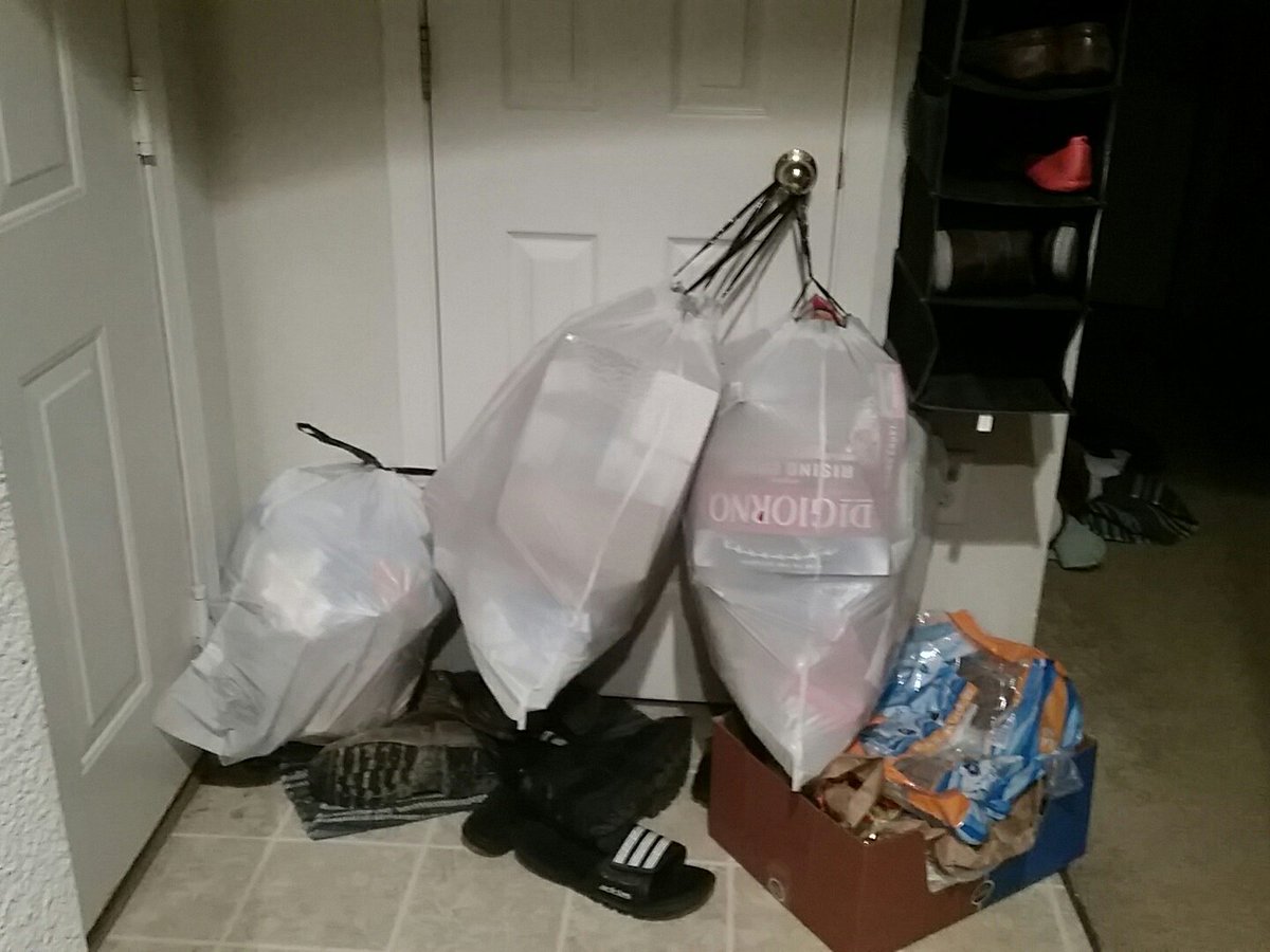 Rideshareindy's tweet image. Did dishes, cooked dinner, took out 3 bags of garbage and cleared thr kitch table. She checked the mail