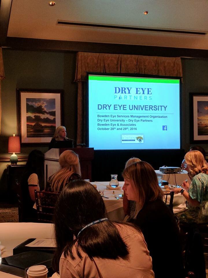 LaurenBLevine's tweet photo. Congrats to Patti Barkey on her election to the #ASOA board!!!
#dryeyequeen #BowdenEye @Dryeyemaster @JohnnyGayton @djmjspin @CathyEye https://t.co/qWTosZQl2k