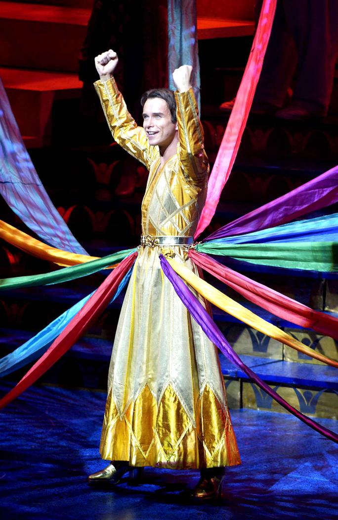 steo_gately's tweet image. Today marks the 14th anniversary of Stephen's West End debut in Joseph and the Amazing Technicolor Dreamcoat #StephenGately #RememberingSteo