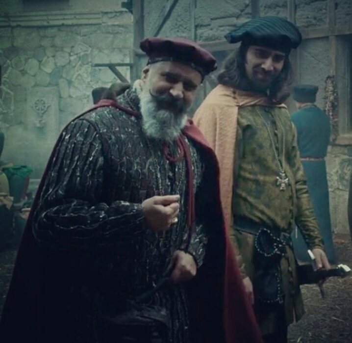 hacaturyan_de's tweet photo. @dumrul_de Dumrul Alp ile icerideyiz beyim bakisi 😎😂😂 Dumrul Alp yeni imajin daha iyi galiba sen böyle kal 😂 #DirilişEkibi https://t.co/NgtPTcrNH4
