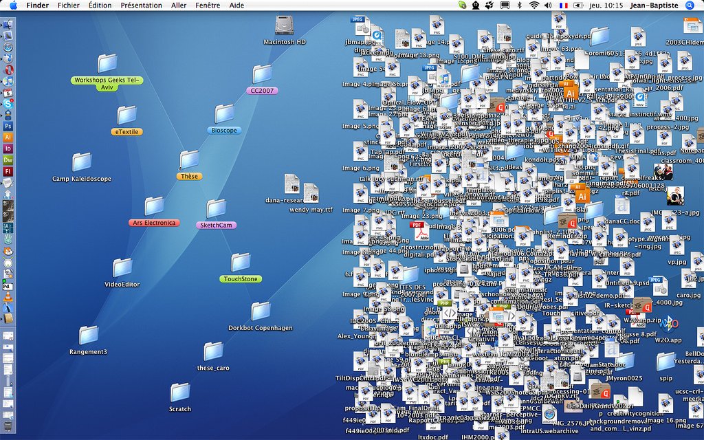 screenspace_'s tweet photo. It's National #CleanYourComputer day! What does your desktop look like? https://t.co/E06te0wQZH