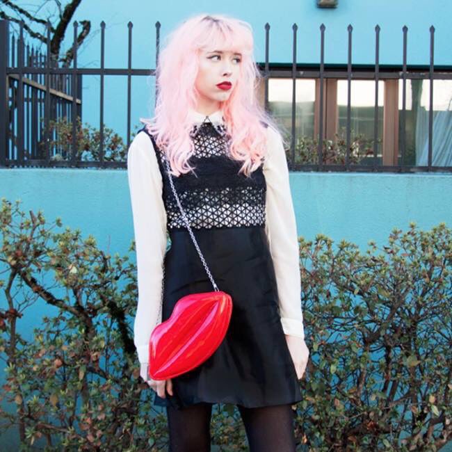 UkuleleFashion's tweet photo. wow, our favourite #MissUkulele @mermaidensblog is simply the dreamiest in her Elodie Dress 💗 https://t.co/dZhILe3G1v ✨ #lbd #mermaidens https://t.co/RMaClCrZJL