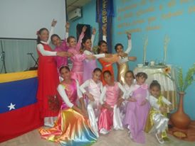 Vargasmarlyn1's tweet photo. #LeanYNeiSeCasan
#AmazingWeddingLyN
#LaSuperBodaLyN
#Cantares8:9
#Filipenses4:19
#BodaConDanzaLE
#LinajeEscogidoEnLaBodaLyN https://t.co/7QjimyfPEs
