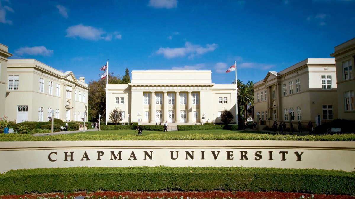 BethWilson2020's tweet photo. @MSHSChapman2020  claims to care about education but he ripped off all of his students at the FAKE #ChapmanUniversity https://t.co/seR9x3EDtW
