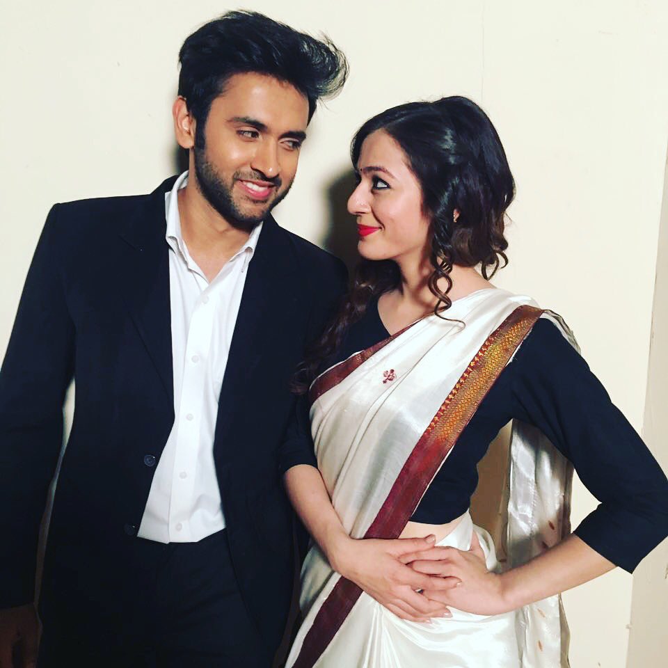 mishkatvarma17's tweet photo. First of many centuries to come ..100*..@PriyalGor10  @sidpmalhotra  #Ichhapyaari100Episodes https://t.co/aPp7LTKXxZ