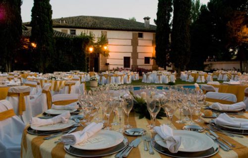 fincascaterings's tweet photo. Las mejores fincas para celebrar tu boda en #Madrid #bodas #bodas2017 https://t.co/REuyMglopq https://t.co/ykTgSIVQhH
