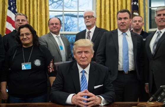 LaborRising's tweet photo. Why Won’t McGarvey Throw a Change Up –
@LaborRising Blog -

https://t.co/SkBaVTzs8h https://t.co/RHCG1hubzG