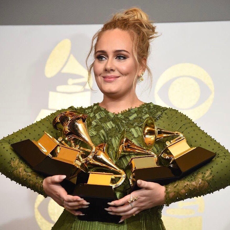 crusining's tweet photo. My Queen,You Slay Again!!! https://t.co/DiCCZC6yre
