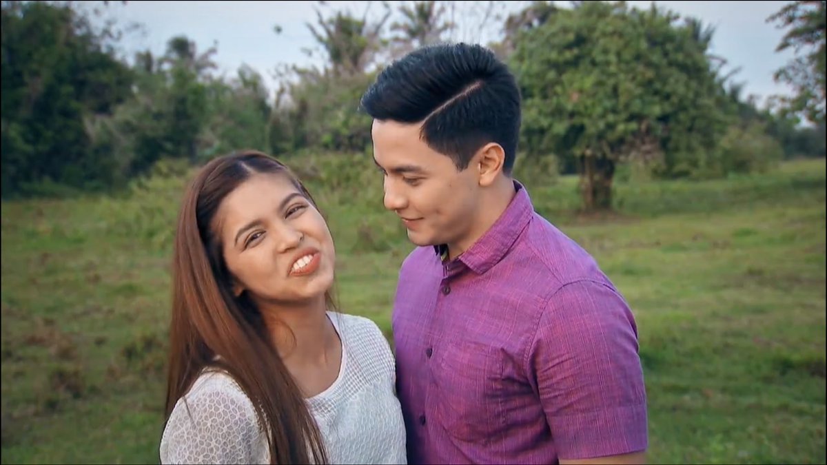 pinkywinky222's tweet photo. UUUYYYYY TEKA LANG NAMAN 😭😭😭 
#DTBYFullTrailerBukasNa https://t.co/4mJXLCJl1y
