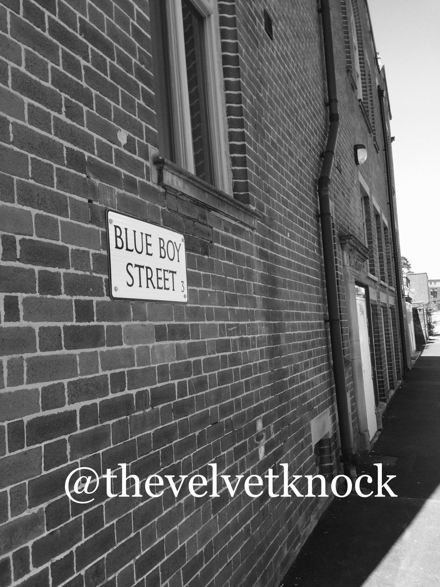 TheVelvetKnock's tweet photo. https://t.co/XY5hlnIxIH
Quick Demo I did yesterday
#originalmusic #sheffieldissuper #kelhamisland #notasgoodassoulriser #thevelvetknock https://t.co/kB7bitOhUM