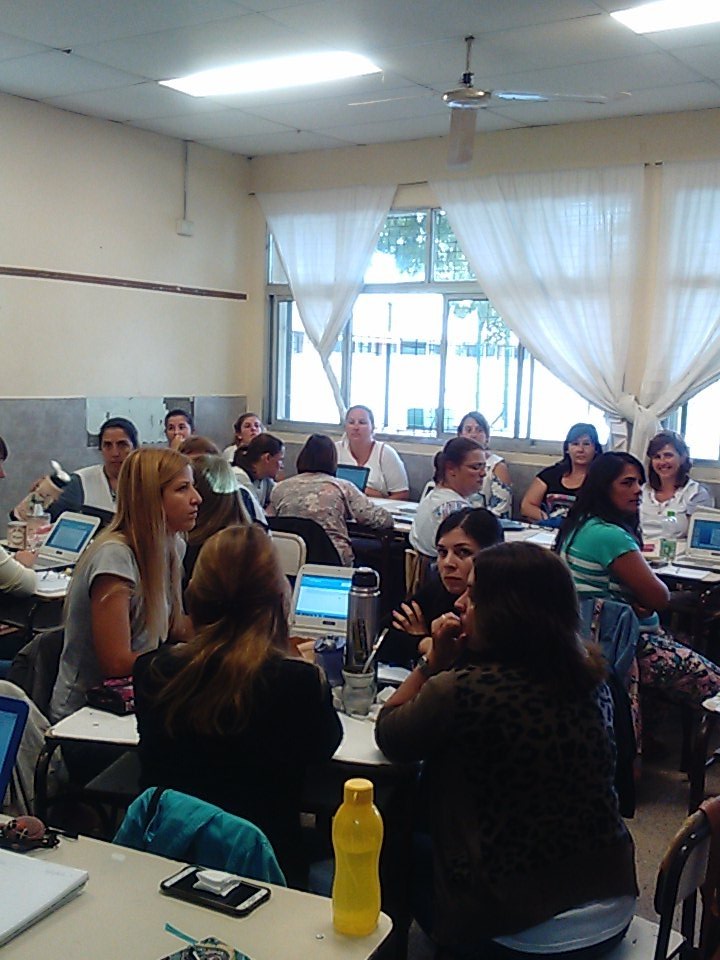 ciesagiles1's tweet photo. Curso de Gestión de Nivel Primario. Con mucha asistencia a pesar de la lluvia. https://t.co/45wJsyZuAp