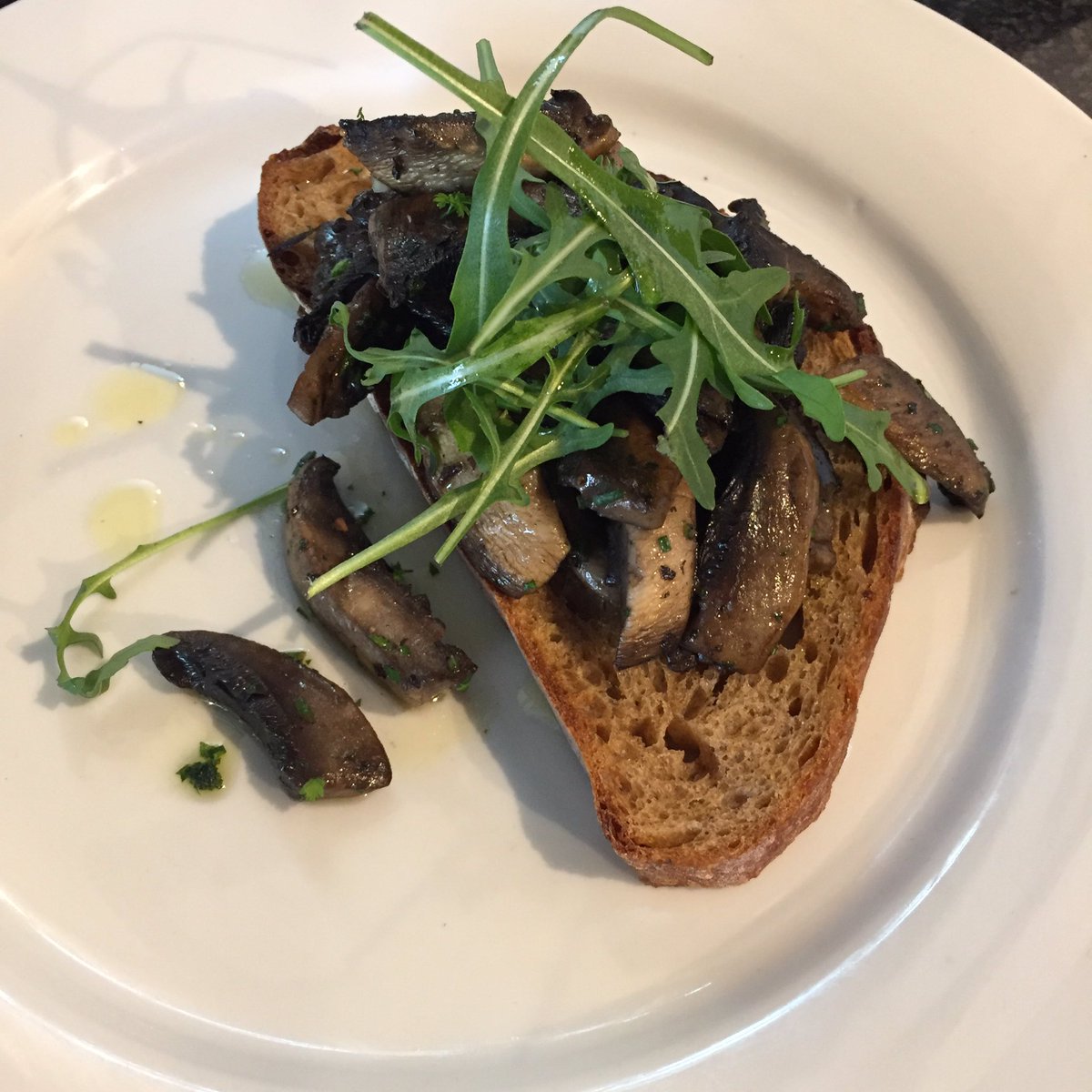 Peter_Candler's tweet photo. Mushrooms on sourdough toast new on the menu at @Rivergreen_Ctr cafe  at #aykleyheads in #durham #durhambusiness #northeasthour https://t.co/eUAndoxgDg