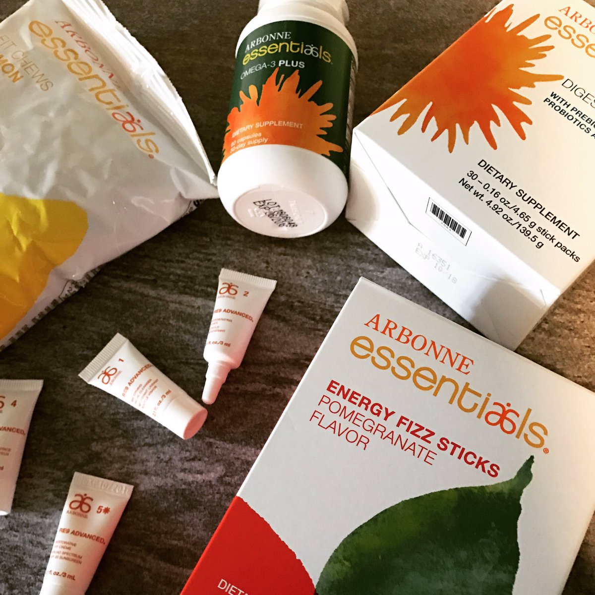 BeautyslyricS's tweet photo. Feeling good, looking good & a few extra bucks - what's better than that? @arbonne #arbonne #arbonnecosmetics #friends #skincare https://t.co/aKOoZAg3Gq