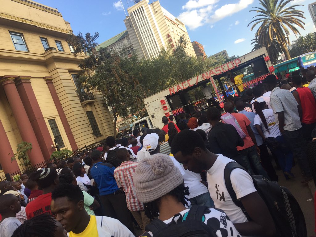 RandyJKareez's tweet photo. #usecondomsenseke
#intlcondomday2017
@NACC_Kenya 
@ahfkenya_ 
@NASCOP 
@69condoms 
@PathfinderInt https://t.co/KCtNiKn3mo