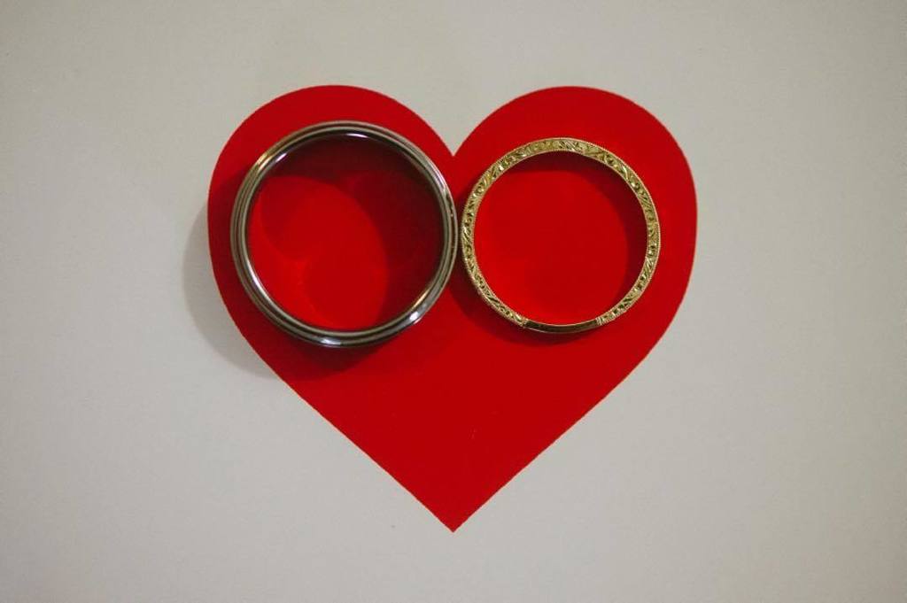 spencephoto's tweet image. Only one more day until Happy Valentine's Day!⠀
#spencephotoweddings #tellyourstory #oneim… ift.tt/2kjooQj