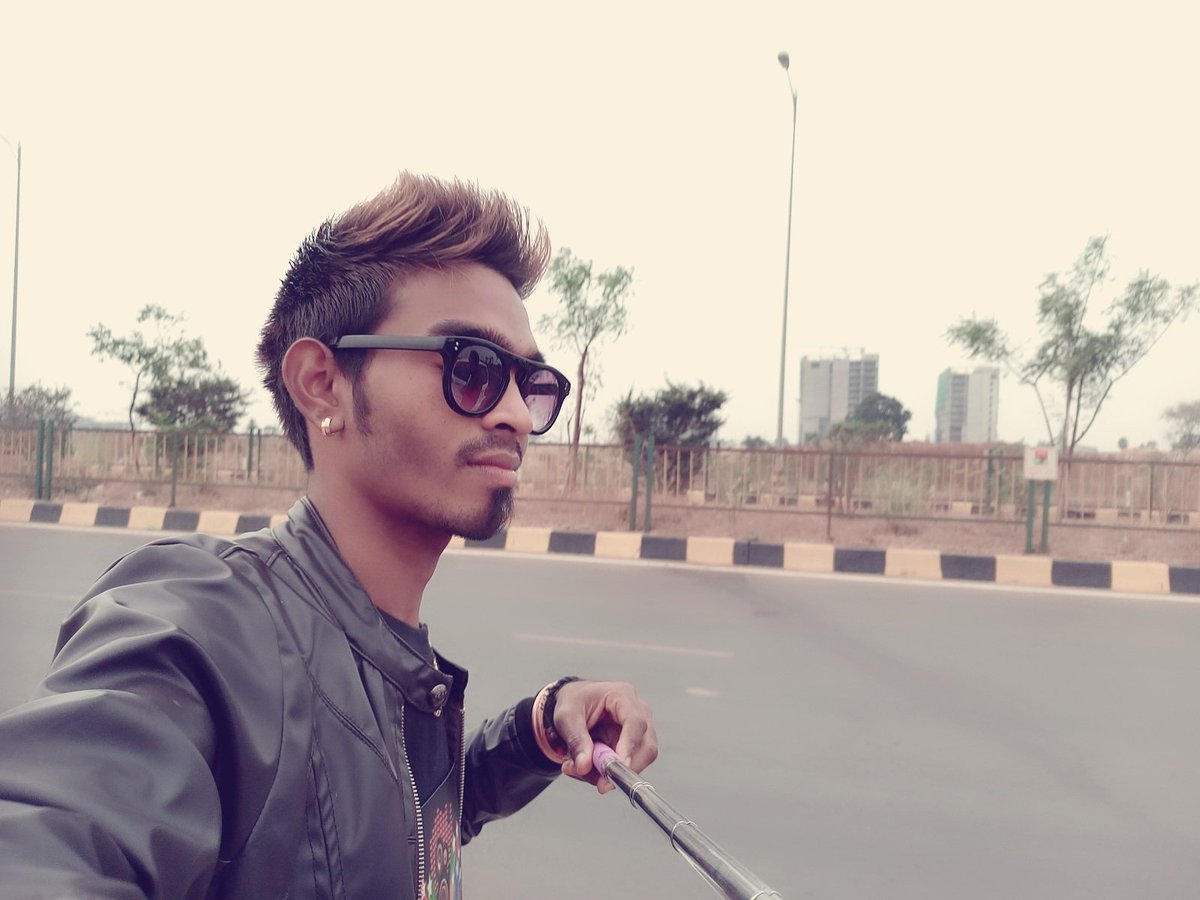 SumitMe77739048's tweet photo. काश☝🏽 के मैं 😎बन #जाऊं 👉 तेरी👸🏻 #आँख 👁
का #आँसु 💧और✌ तू 👆कभी😒 ना❌ #रोए😭
मुझे 👫 #खोने 💔के #डर😰 से https://t.co/NnmiUo9lpQ