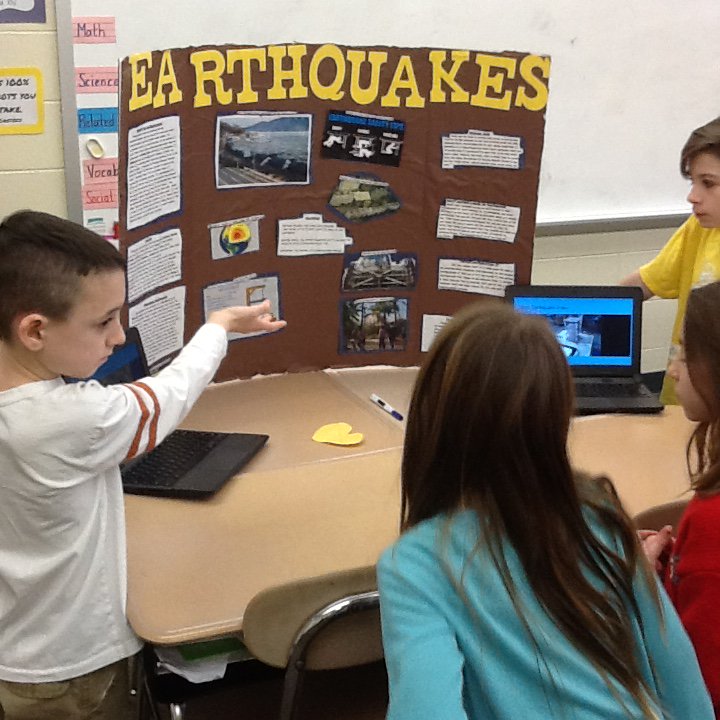 Mrs. Szoc tweet media