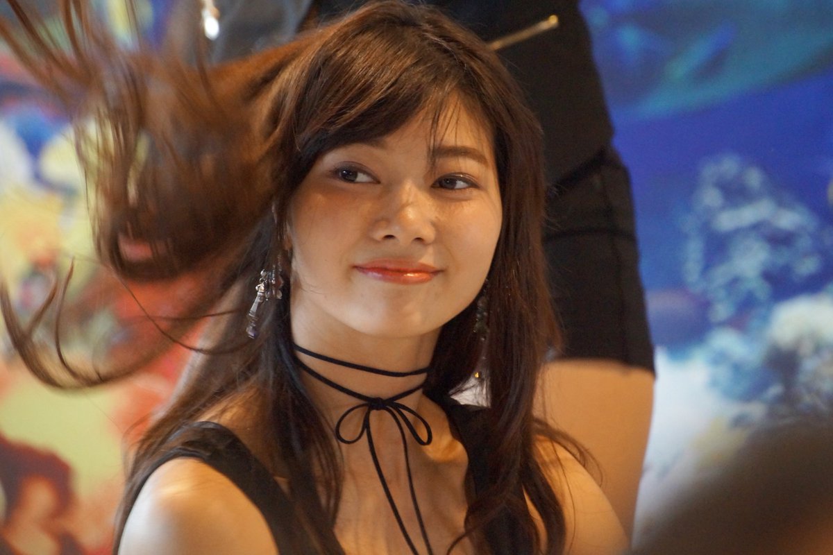 403f Twitterissa ずっとラジオで気になってたviviangeさんをはじめて見ることができました セクシー な田場さんは指原さんに似てるなーなんて思いましたが オーラは年前の篠原涼子のようでした O Viviange