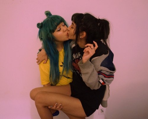 vaporghetto's tweet photo. #badgirls #vaporghetto #cyberghetto #pink #pastel https://t.co/uZynhUHYSQ
