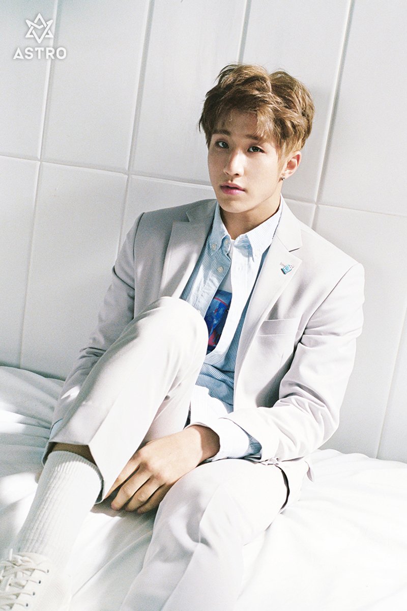 방금 전에 뜬 아스트로 개인별 티저 사진.jpg | 인스티즈