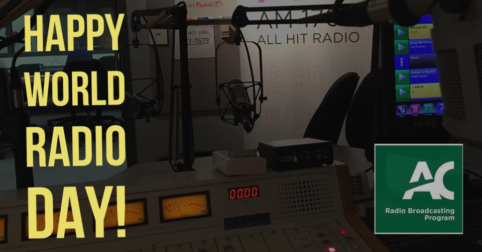 AlgonquinRadio's tweet photo. Yep! There really is a day set aside to celebrate all things radio. 🎙 🎤🎶🎼🎧💚💚💚✔️🔉 @algonquincolleg #worldradioday #ACRadio https://t.co/AFmoMm5jgU