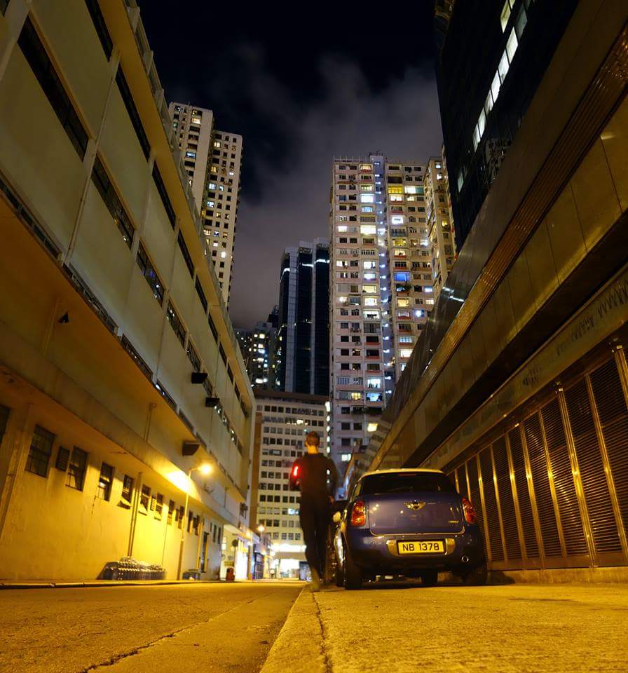 Stick out of the crowd in the city!
Wear your #Orbiloc light and make yourself visible and noticeable for other road users and stay safe.💪