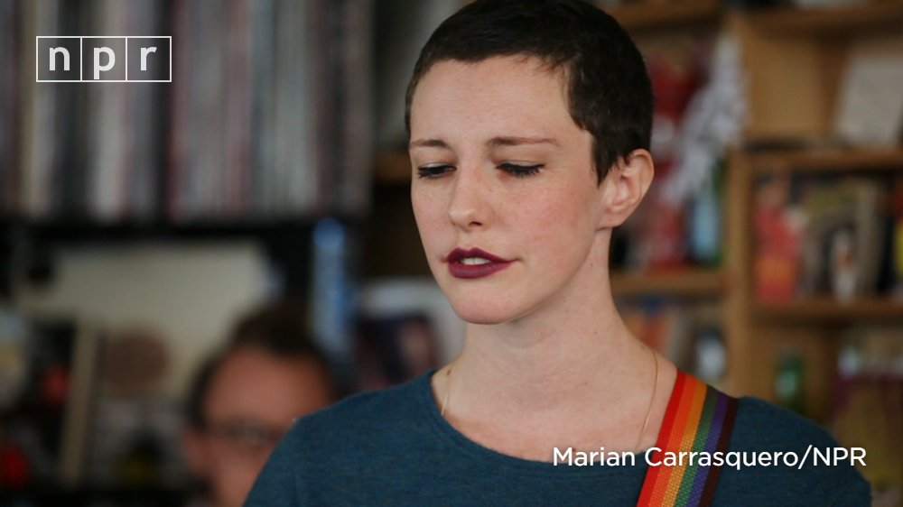 Esmé Patterson has dropped the banjos and folk from her previous project. Watch her performance from the #TinyDesk. n.pr/2lbYQDU