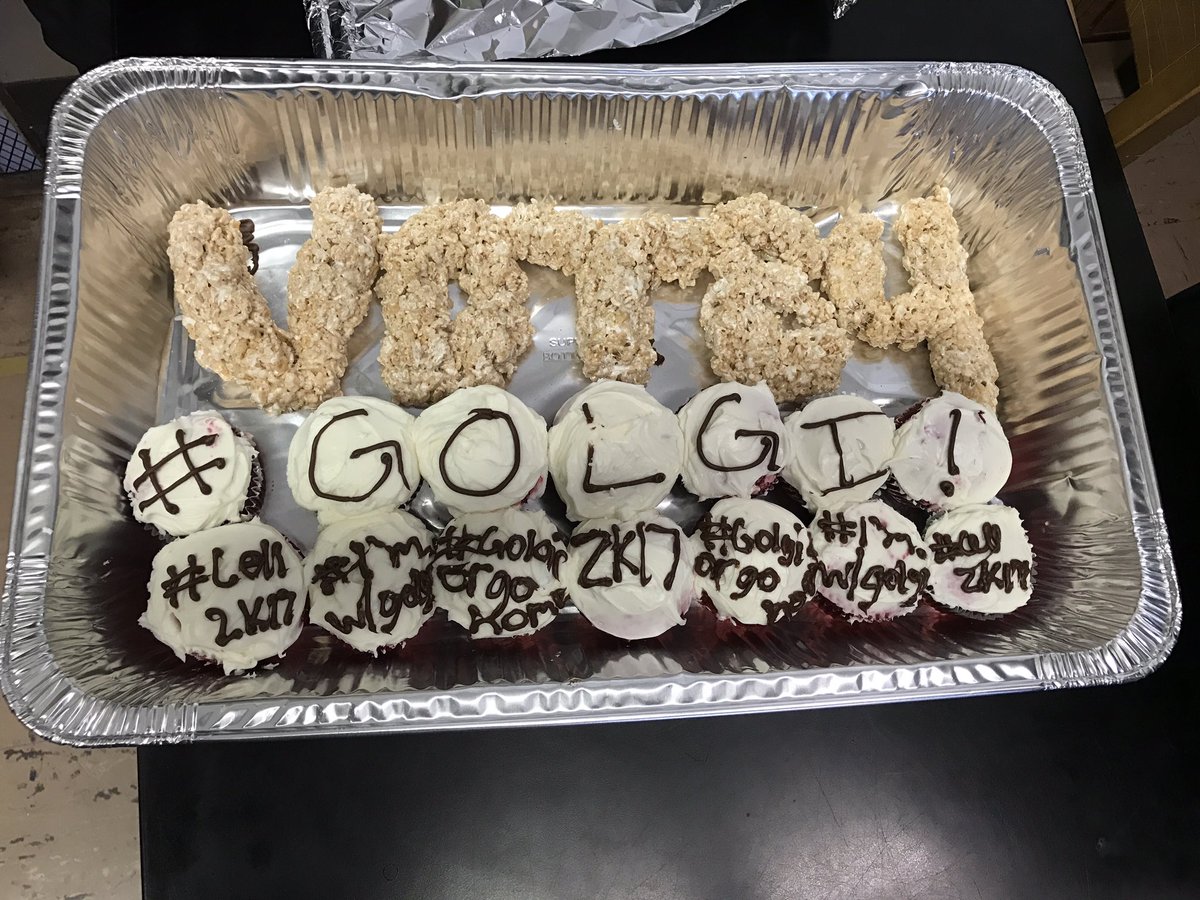 Block2Whs's tweet photo. The Golgi is in it to win it!#cell2k17 https://t.co/6LS3xYiNT1