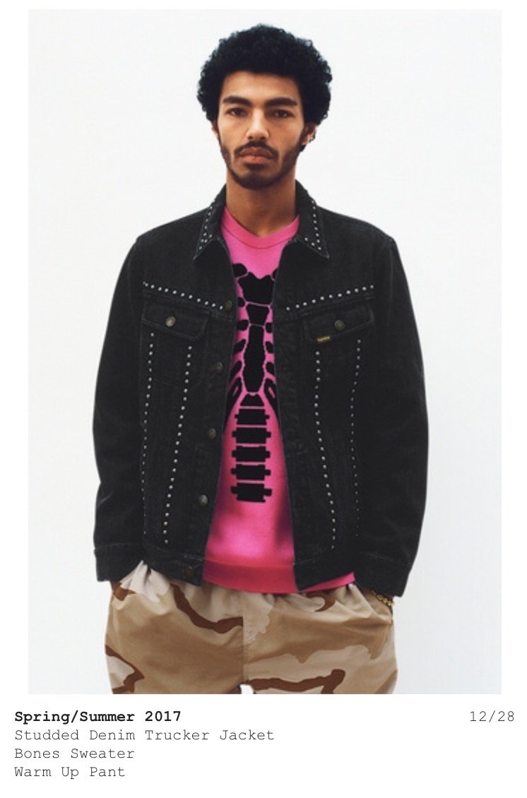 theUcollective's tweet photo. Supreme Spring/Summer 17 Lookbook Out Now 
https://t.co/27LWpRY4xM https://t.co/UuiioL9HQe