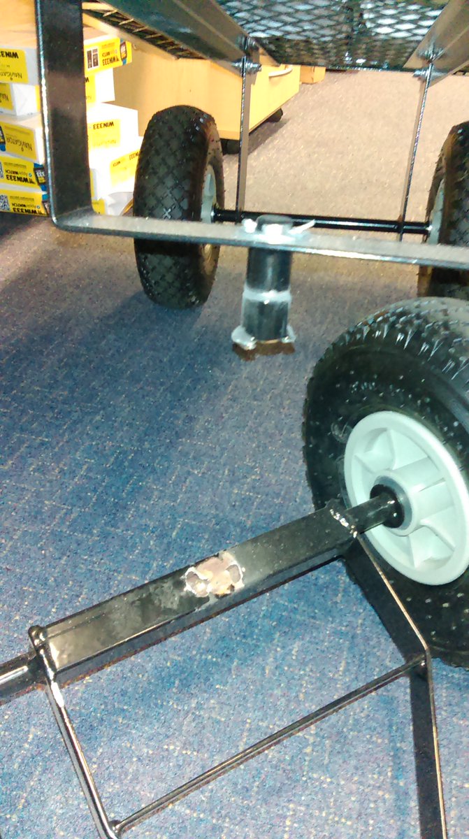 hamsteadcampus's tweet image. 'Heavy Duty' gardening trolley you say! Delivered on 6th December, sadly died today! #broken #disappointed