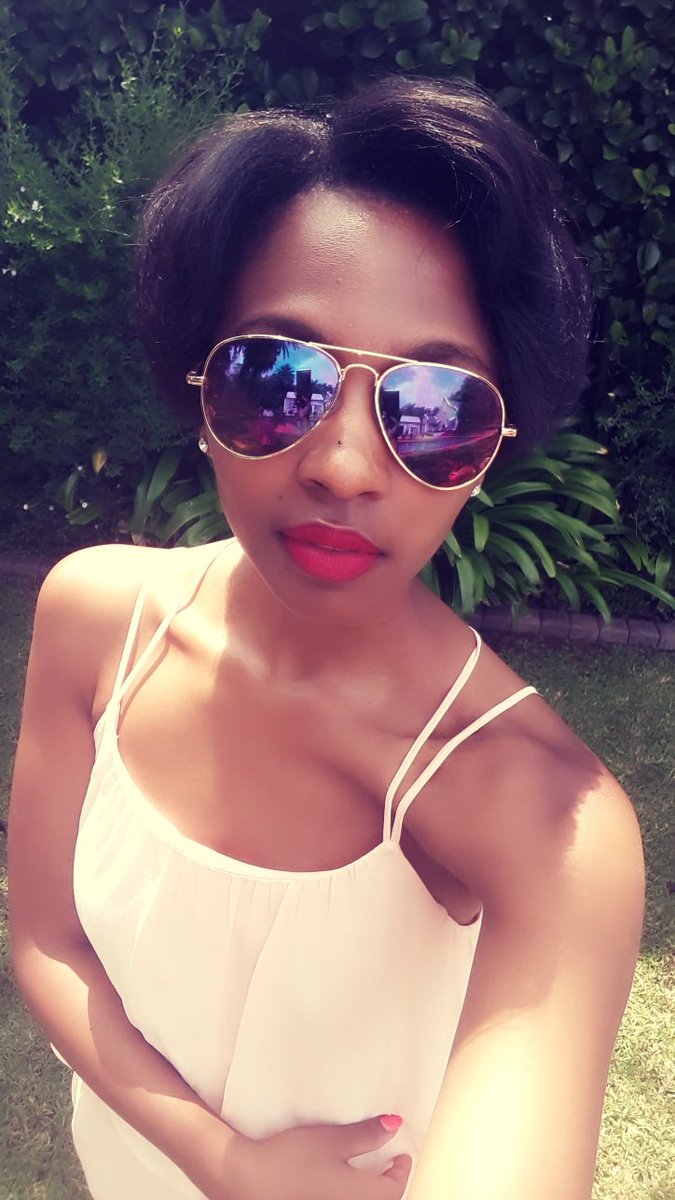vee_thebe's tweet photo. Life is full of Surprises. https://t.co/AjKXaPtnCo