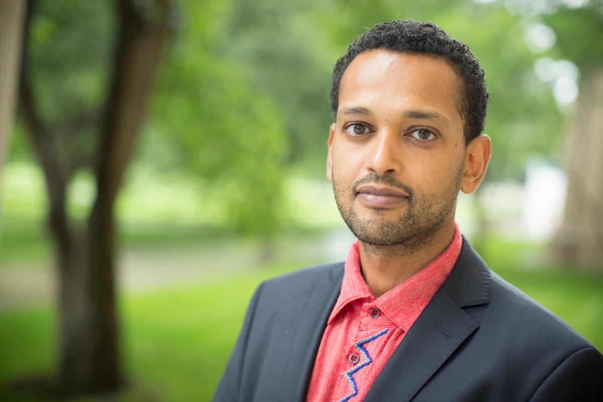 CornellCAS's tweet photo. English prof. Dagmawi Woubshet praises "I Am Not Your Negro", but notes the omission of James Baldwin's sexuality - 
https://t.co/ZCygB5fvvK https://t.co/JQnWIYAv01