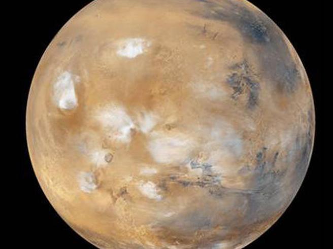 Corriere's tweet photo. Marte: scelti i tre punti di arrivo per la missione del 2020|Foto https://t.co/mlsDn9s61C https://t.co/LTqOnQaGeP