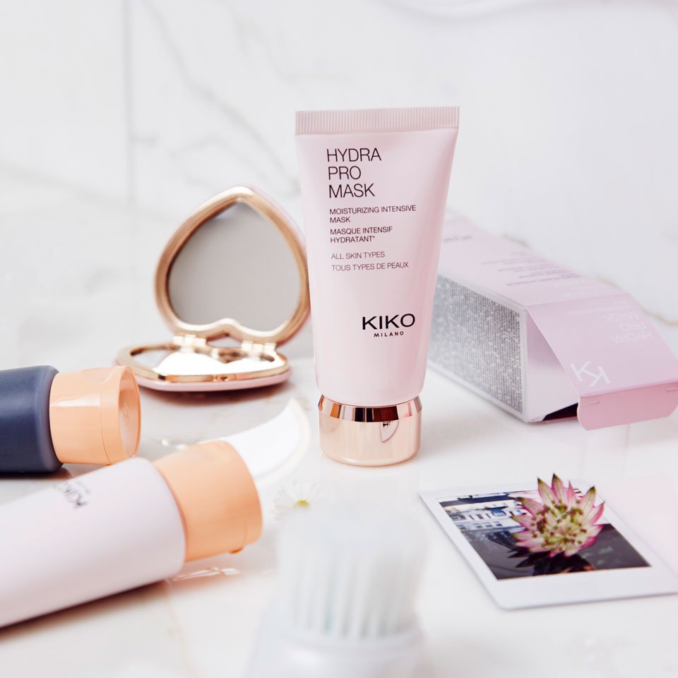 KikoMilanoES's tweet photo. ¿Una #noche con tus amigas? ¡Tenemos lo que necesitas para un plan de relax y divertido! ❤️ https://t.co/Q5IcKt7IT3