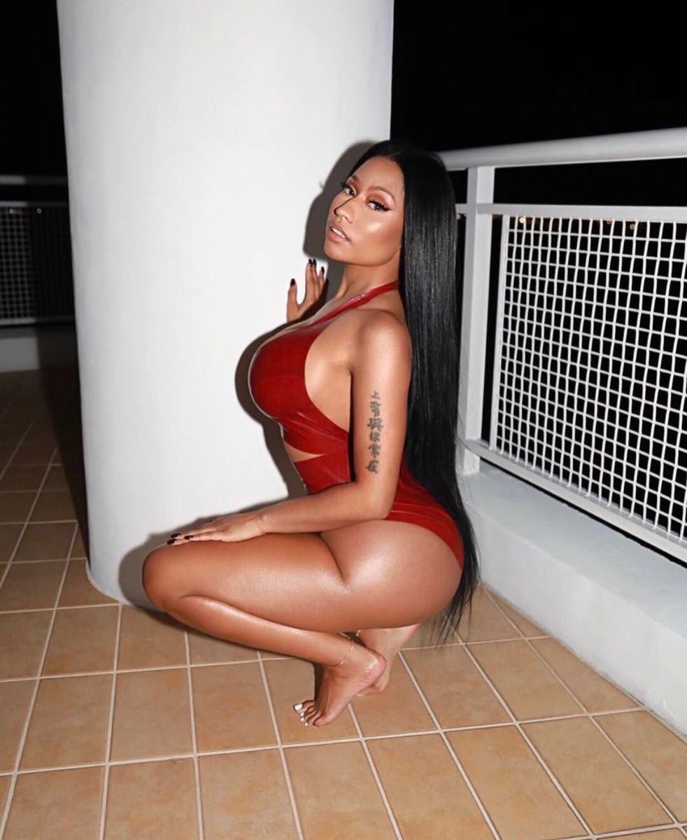 ddnickiminaj's tweet photo. Anaconda Feelings? 

Nova atualização de Nicki Minaj no Instagram. (13/02) https://t.co/9RKvTEdKuw